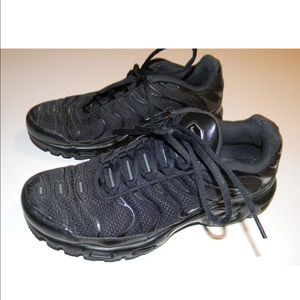nike tn size 8